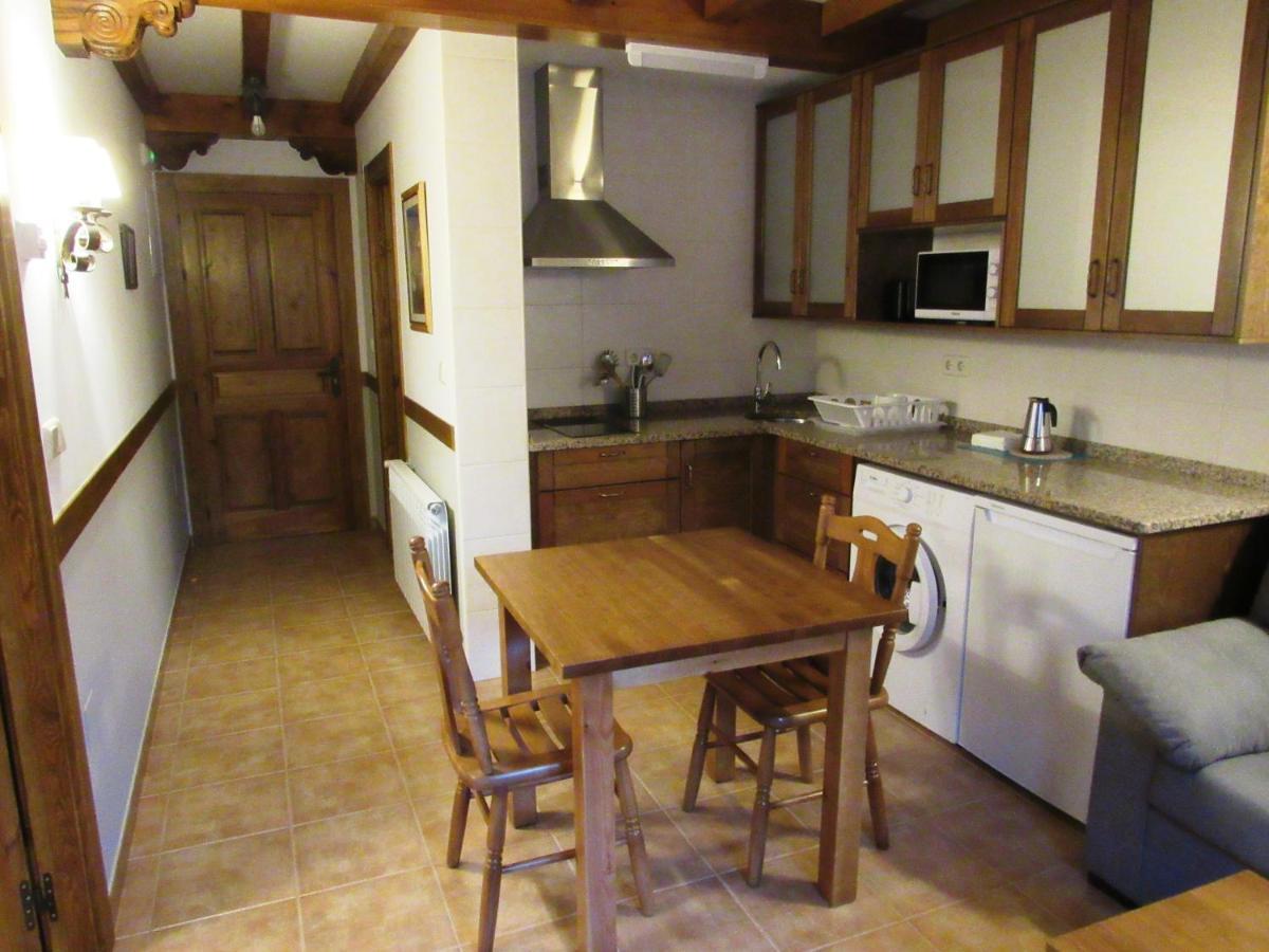 Apartamentos El Haya Cosgaya Exterior photo