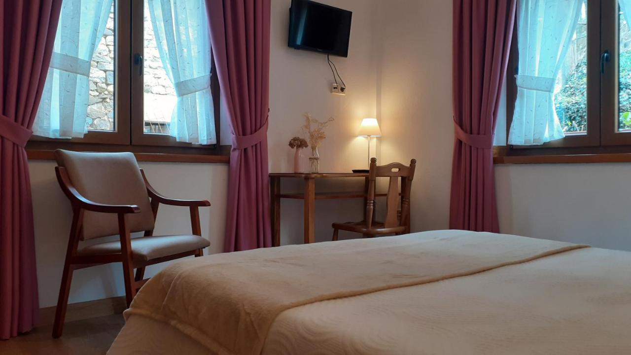Apartamentos El Haya Cosgaya Exterior photo