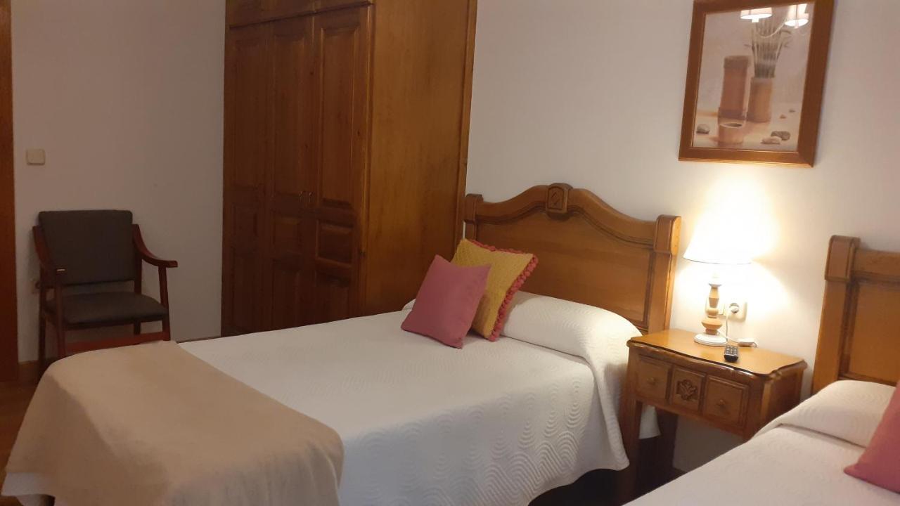 Apartamentos El Haya Cosgaya Exterior photo