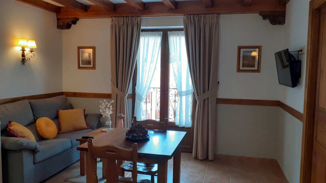 Apartamentos El Haya Cosgaya Exterior photo