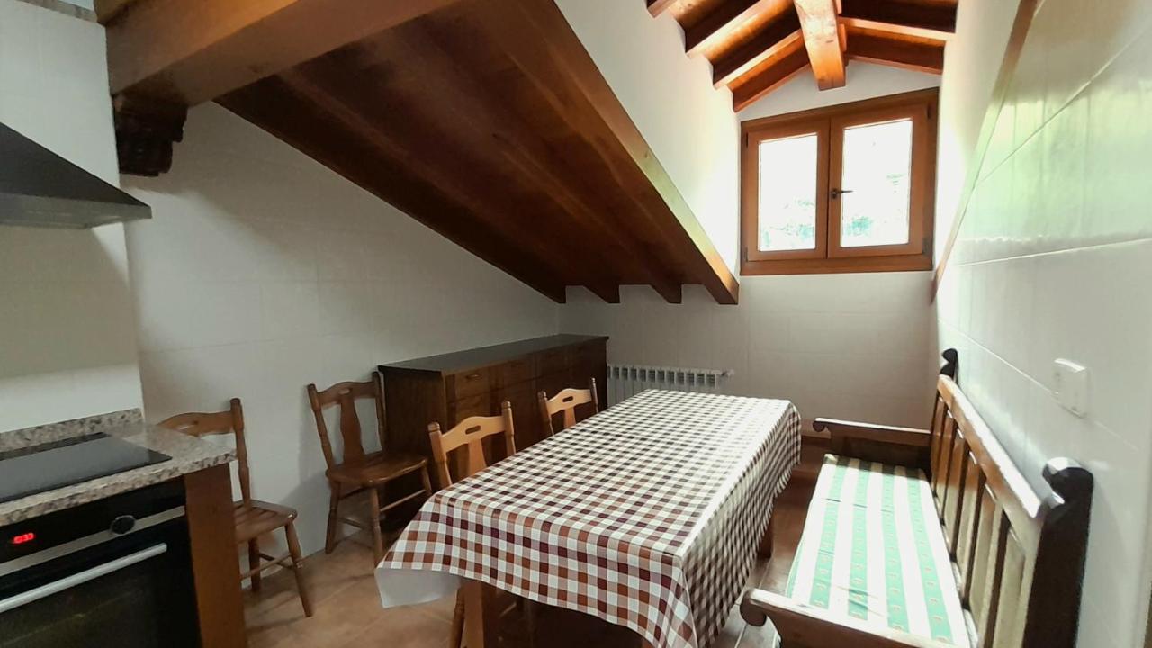 Apartamentos El Haya Cosgaya Exterior photo