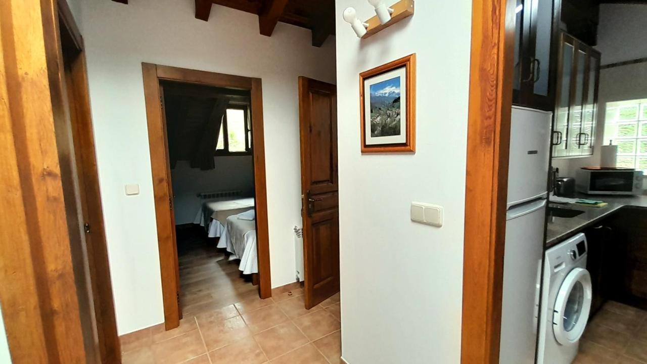 Apartamentos El Haya Cosgaya Exterior photo